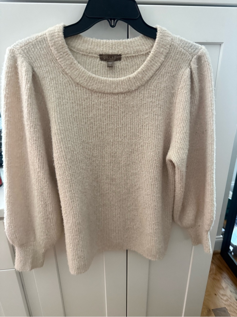 Lilla P puff sleeve sweater , NWOT Sz M